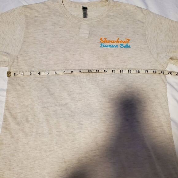 Delta medium womens long sleeve cream colored tee from Branson Showboat. NWT - Picture 6 of 13